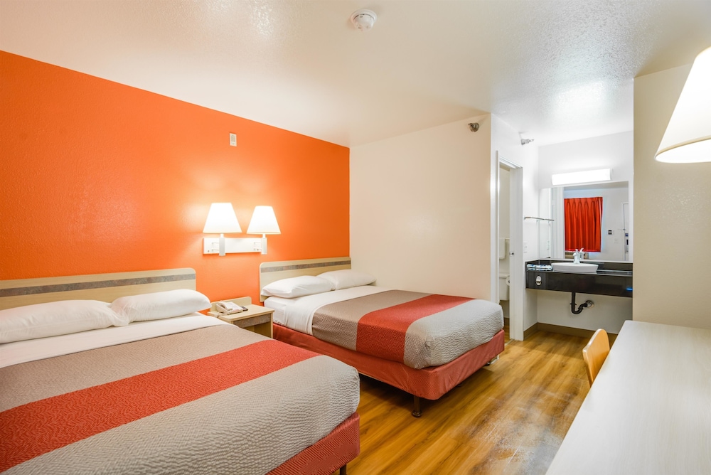 Motel6 Rolling Meadows, IL - Chicago Northwest 35/69