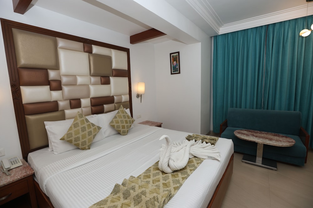 Hotel Karai 7/21