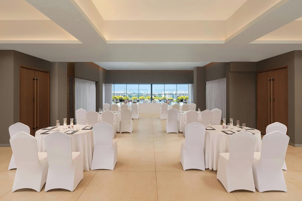 Fairfield by Marriott Vadodara 38/49