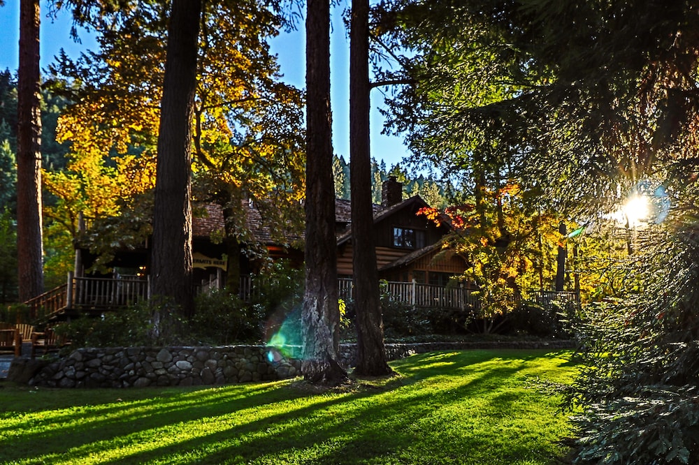 Weasku Inn 40/50