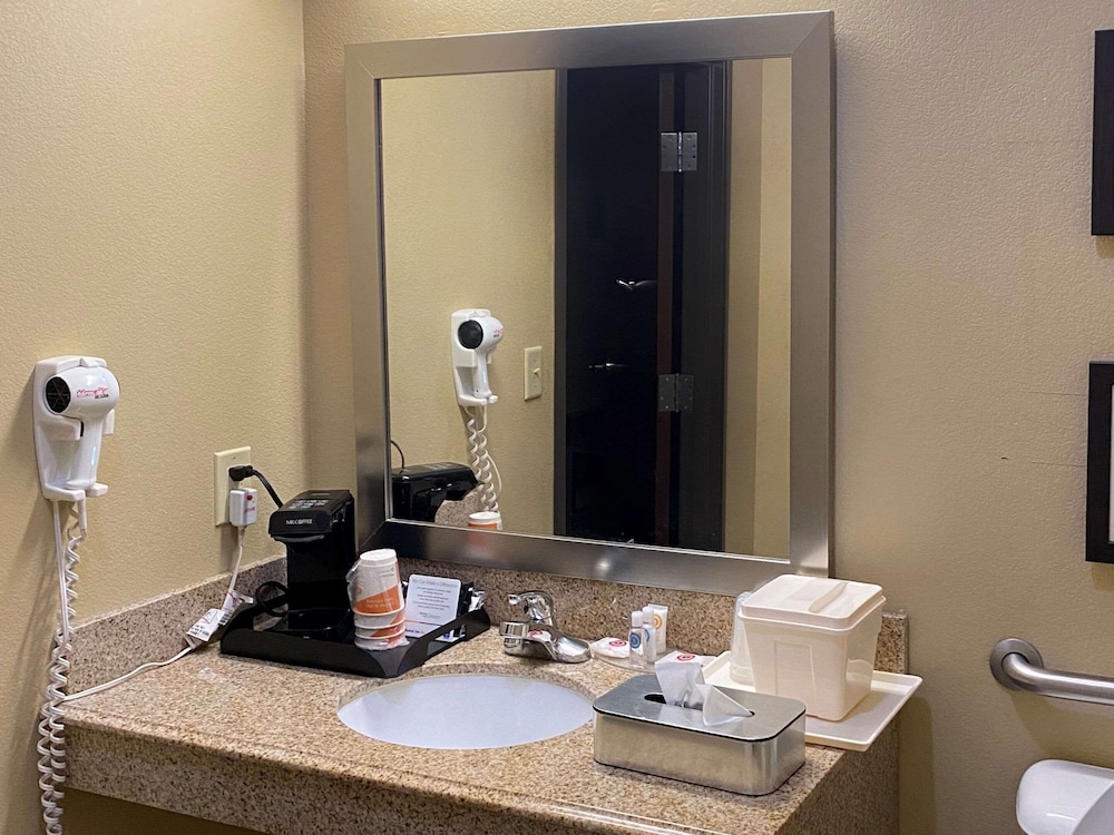 Comfort Inn & Suites Monahans I-20 20/40