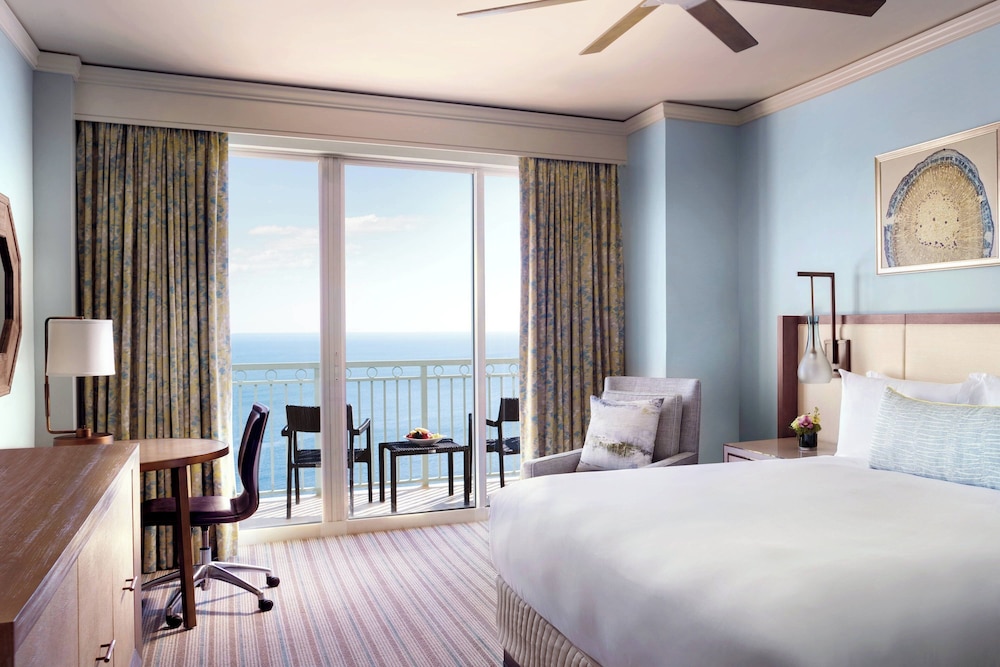 Room, King Bed, Ocean Front, Balcony، The Ritz Carlton Key Biscayne 7/10