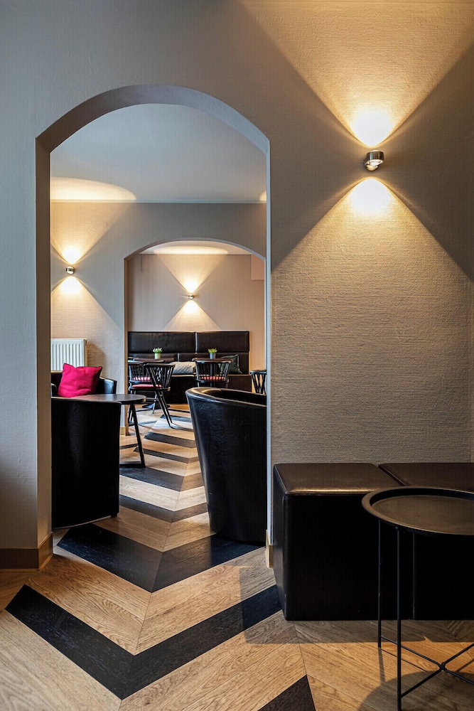 ACHAT Hotel Dresden Elbufer 34/71