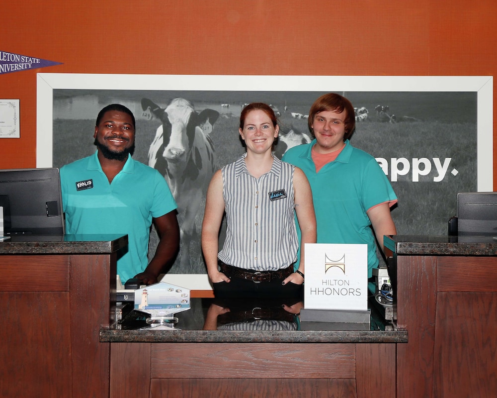 Hampton Inn And Suites Stephenville 24/40