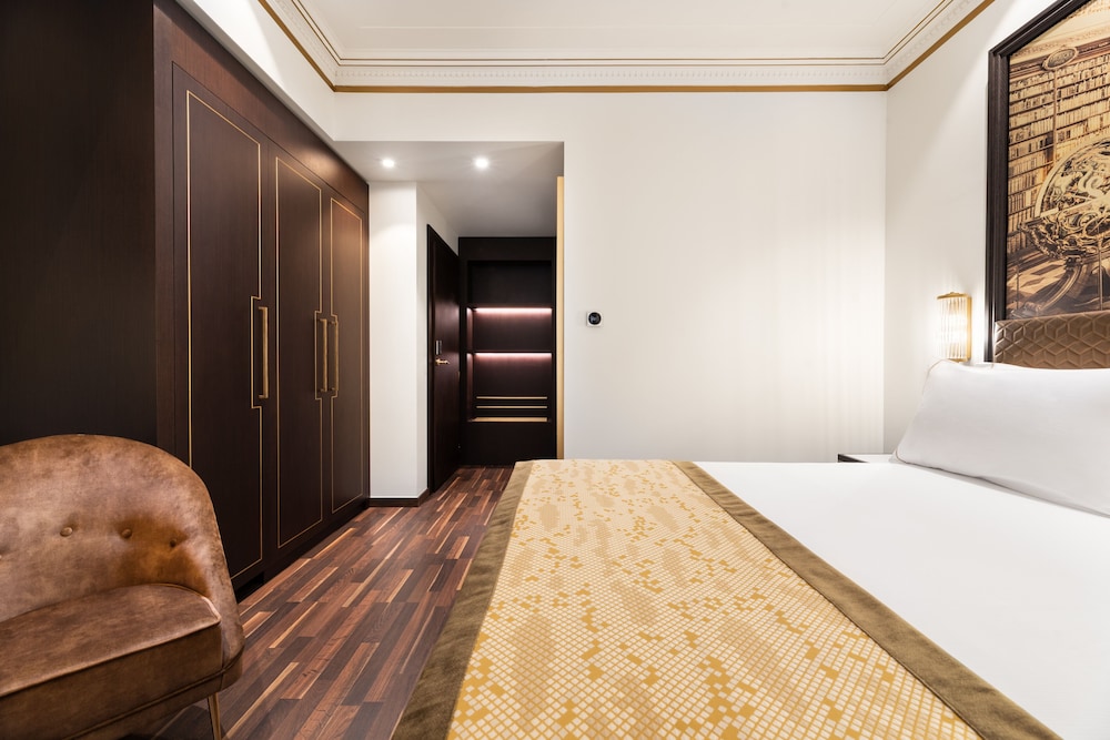 Aurea Legends by Eurostars Hotel Company 30/83