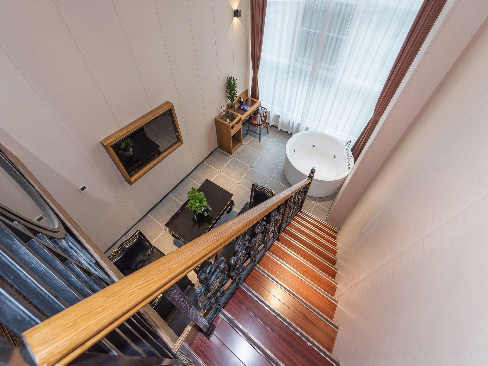 James Joyce Coffetel Hotel (Beijing Sihui East Metro Station) 38/38