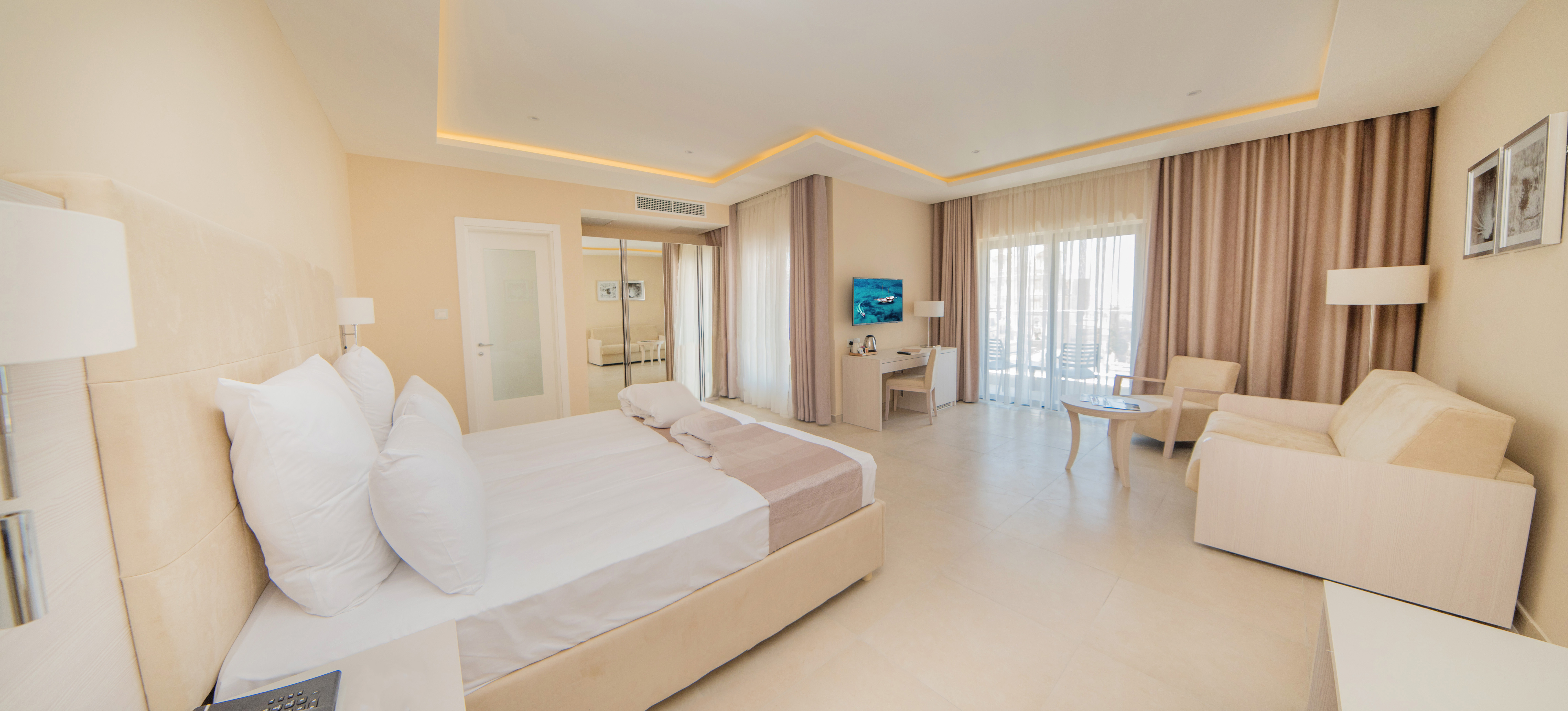 Family Suite, Deluxe