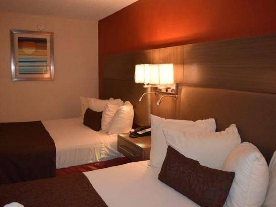 Express Inn West Memphis 9/14