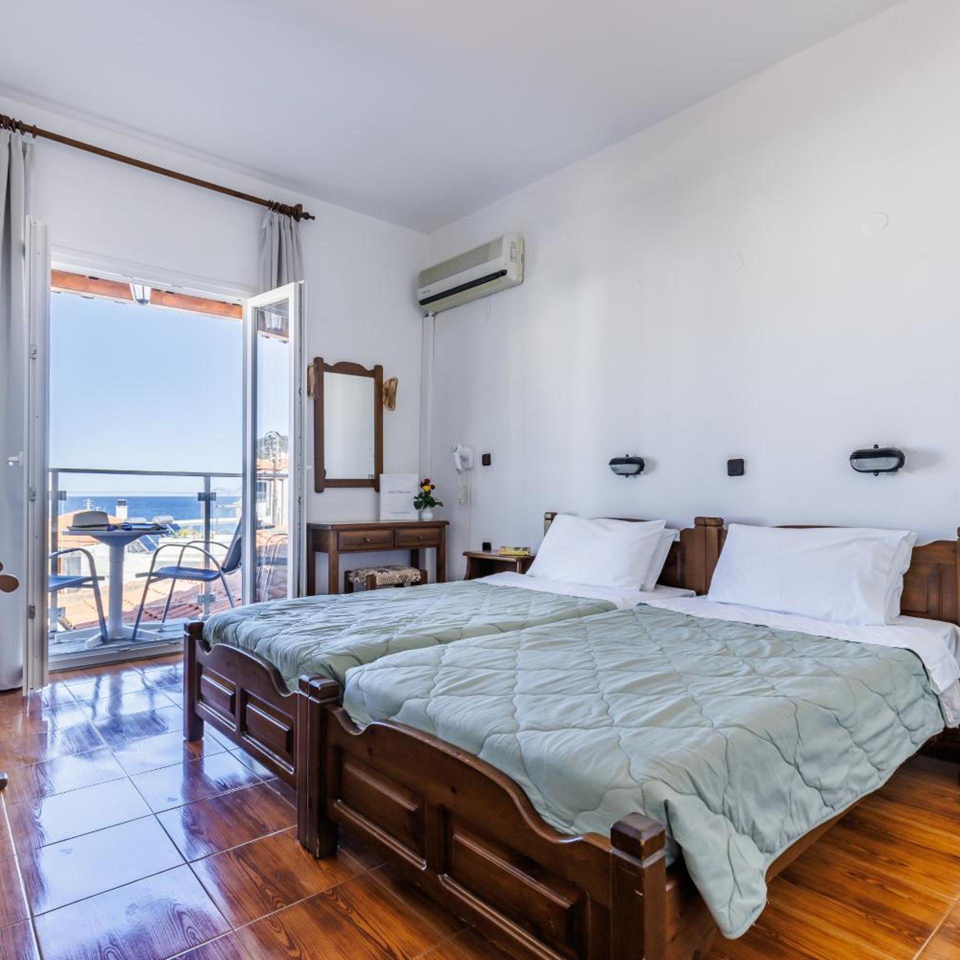 Room, Double or Twin Bed, Side Sea View