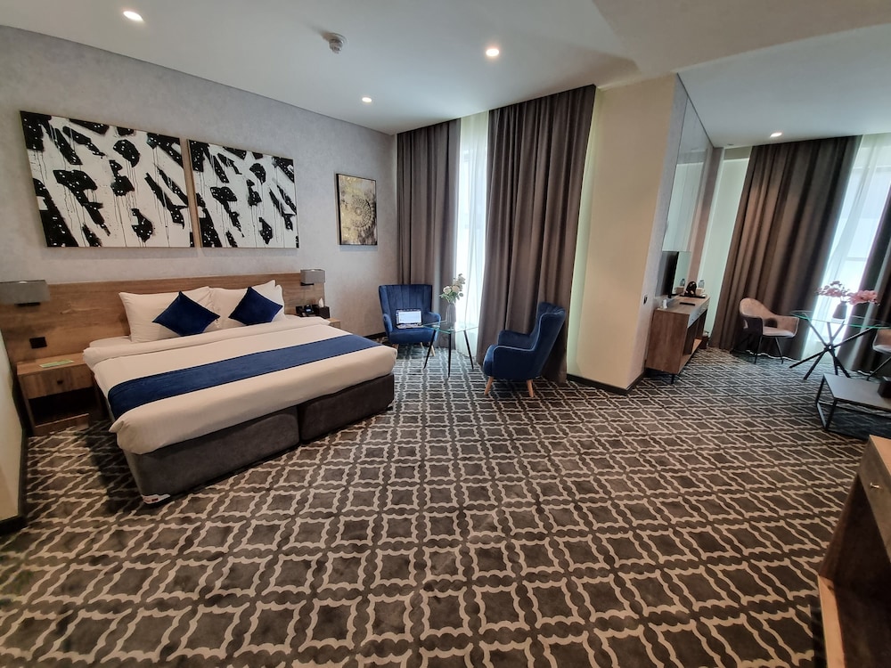 Grand Kingsgate Waterfront 14/48