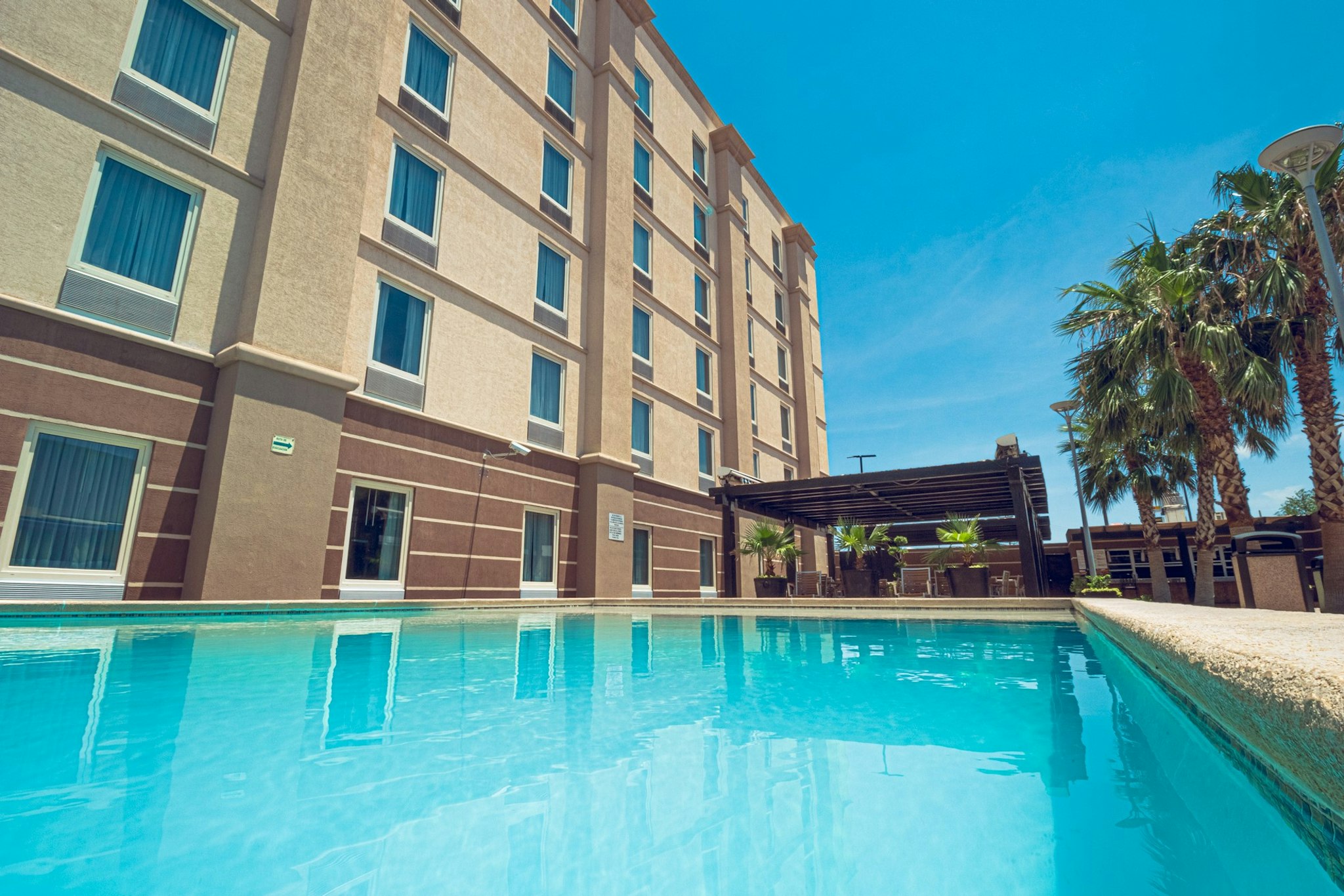 Hotel Mesaluna Near American Consulate Ex Quality Inn Ciudad Juarez Near Consulate 3/11