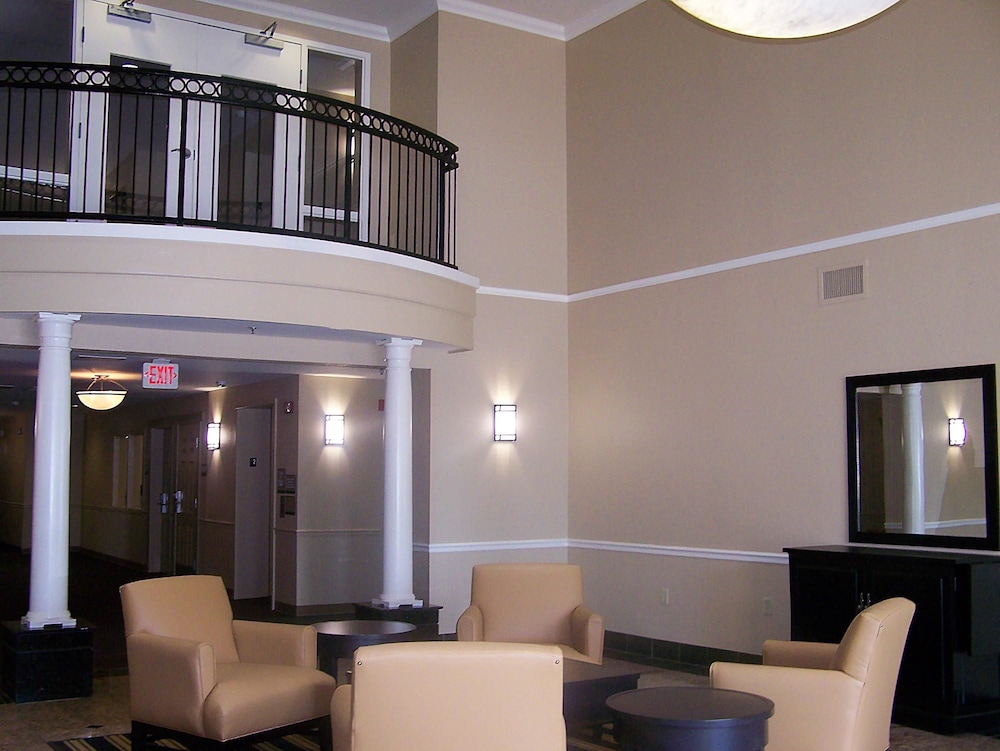 Extended Stay America - Columbia - Northwest Harbison 48/64