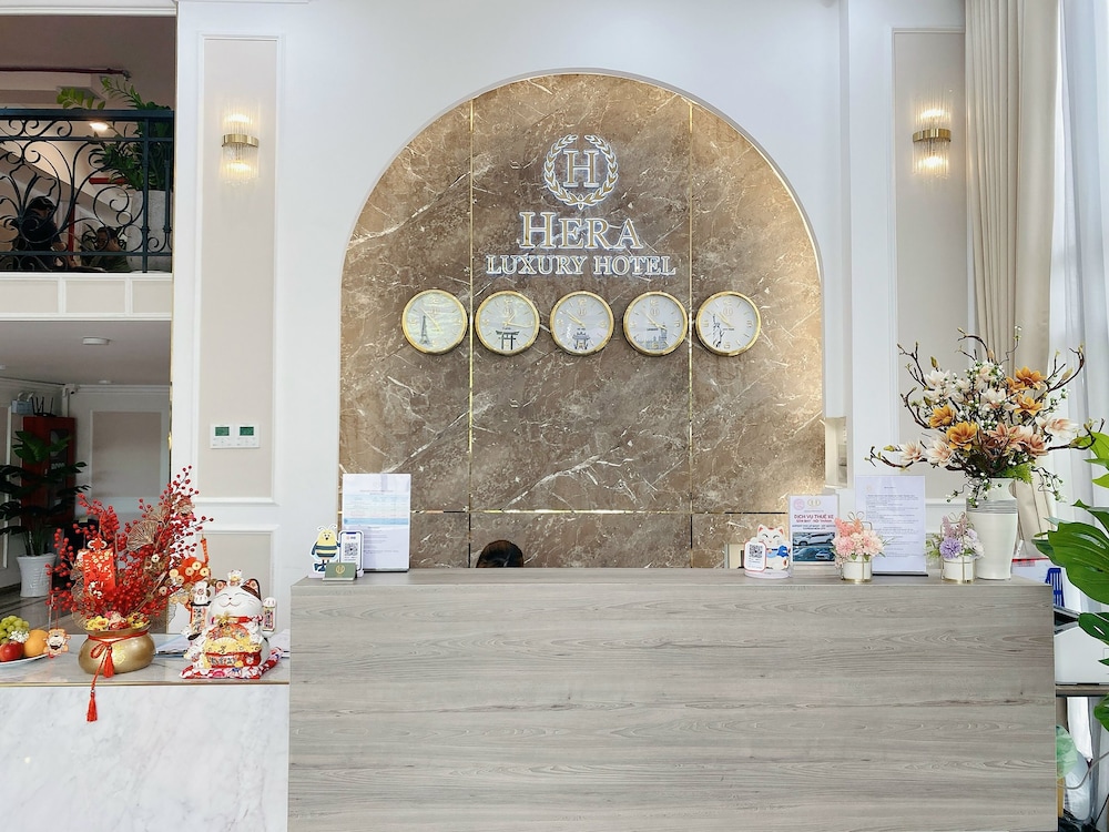Hera Luxury Hotel 8/50