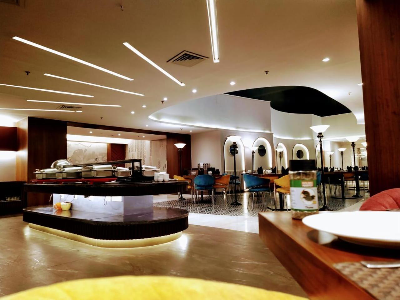 OYO Rooms Noida Sector 62 8/73