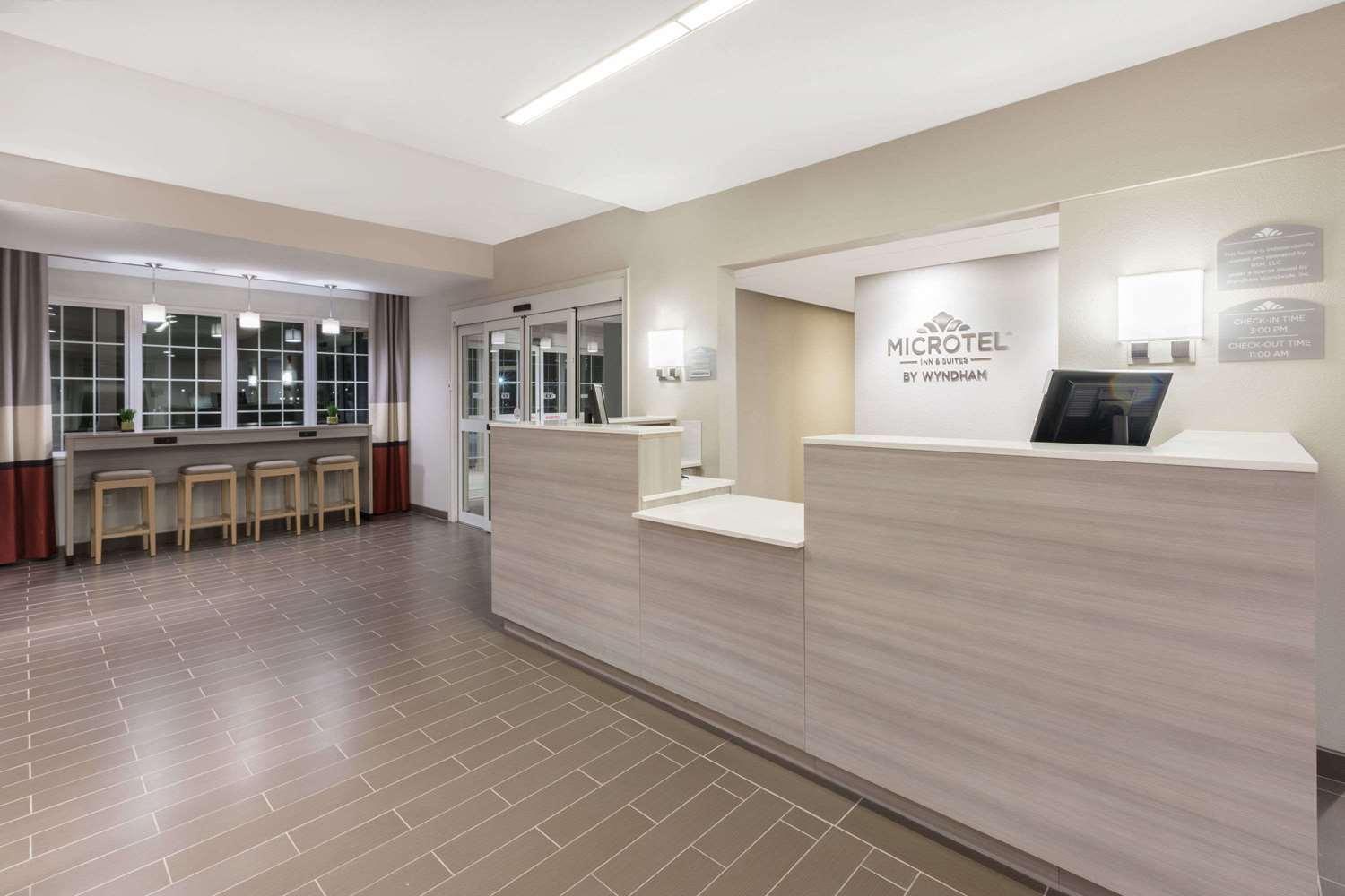 Microtel Inn And Suites By Wyndham Perry 3/41