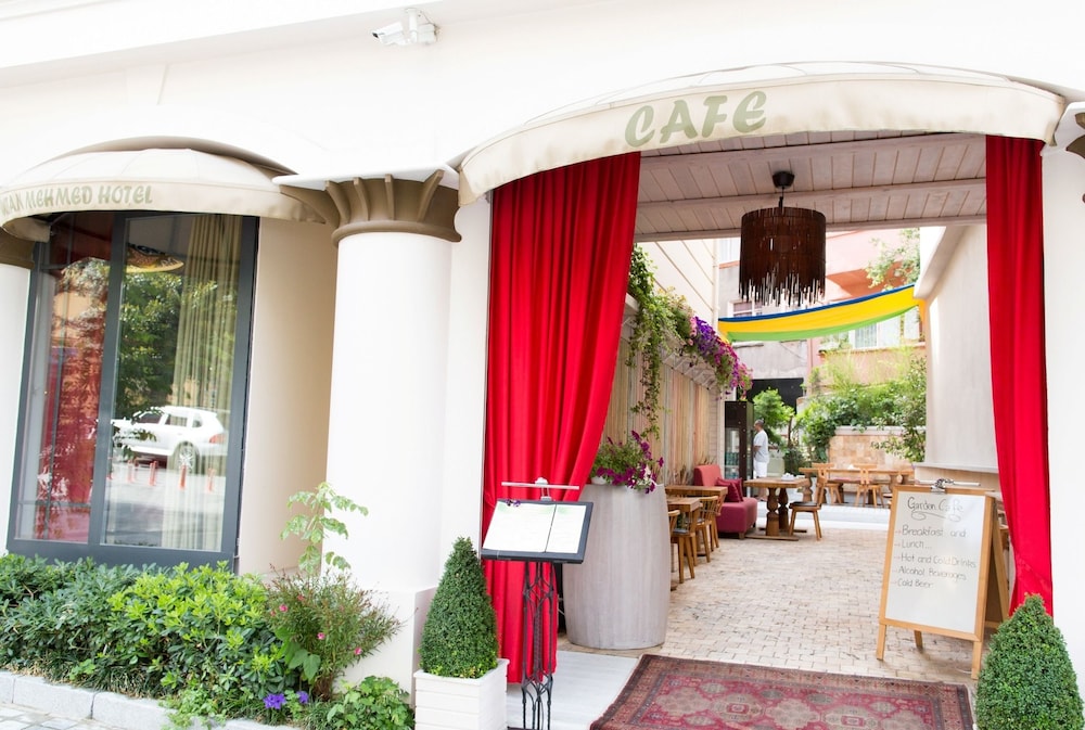 SULTAN MEHMED HOTEL 5/42