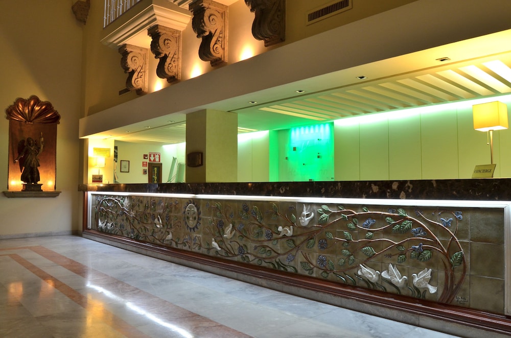 lobby