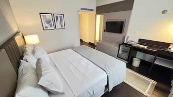 SELECT, PLUS, DOUBLE BED