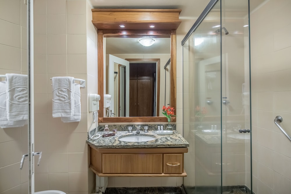 Hotel Serrazul Distributed by Intercity 14/69