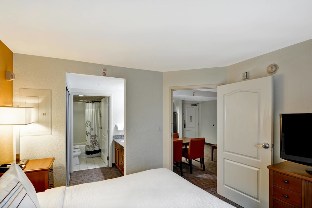 Residence Inn by Marriott Morgantown Medical Center Area 7/35