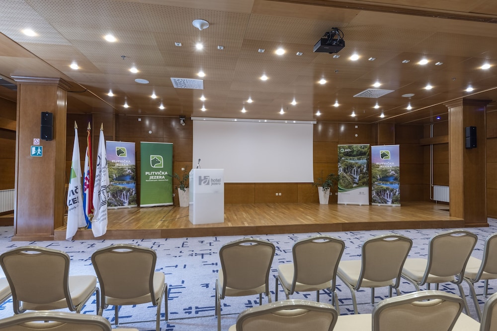 Hotel Jezero - Plitvice Lakes National Park 39/50