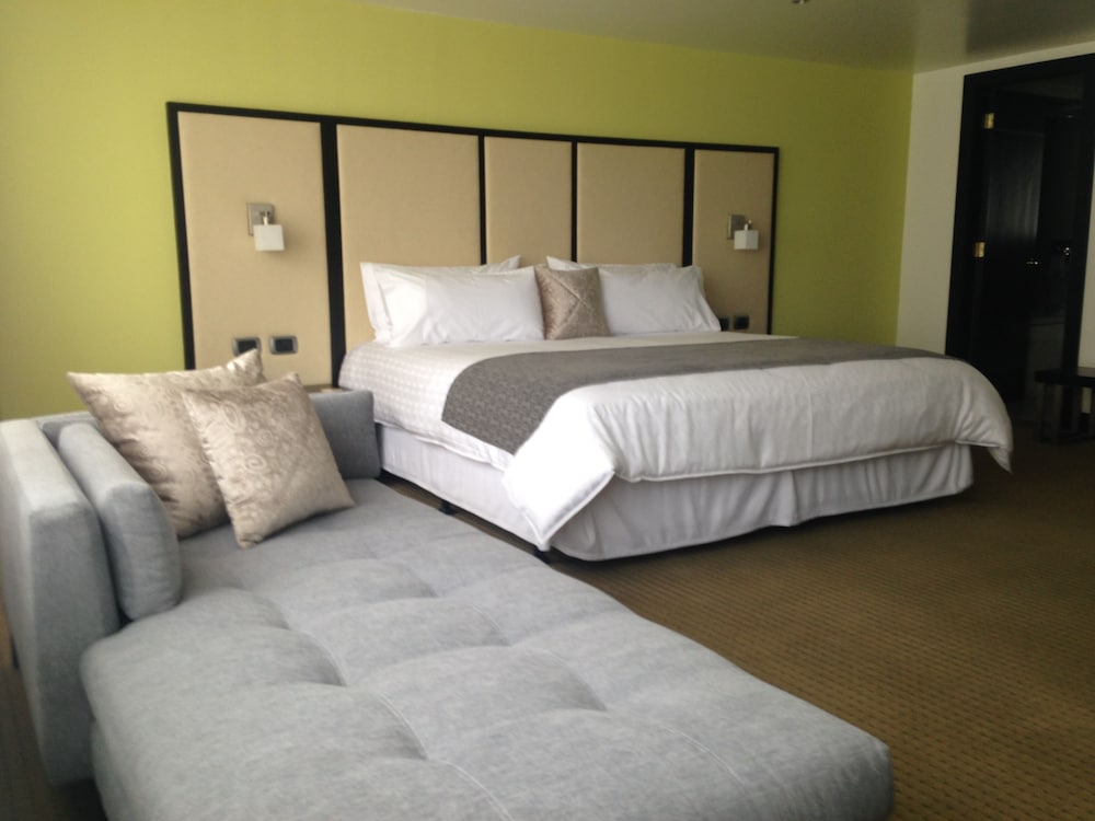 Wyndham Garden Quito 15/80