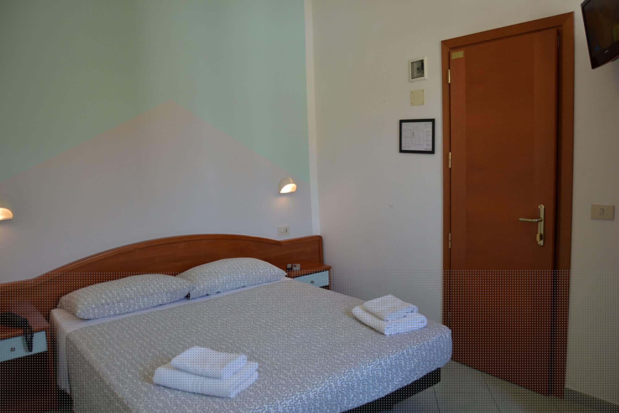 غرفة بسرير مزدوج أو سريرين منفصلين، Hotel Villa Caterina 8/10