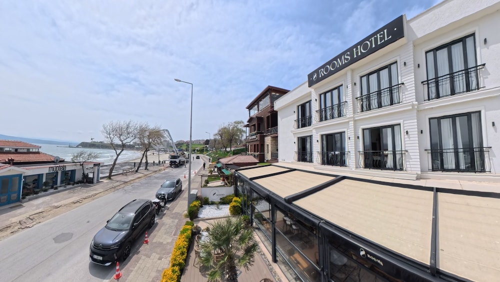 8 Rooms Boutique Hotel 41/50