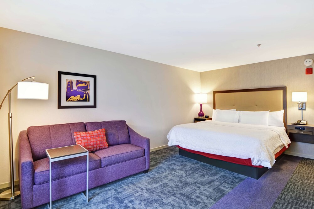 Hampton Inn & Suites Ashland 19/47