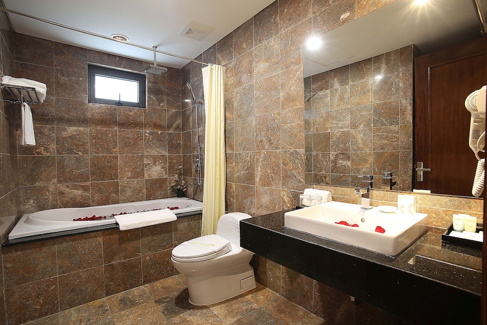 LONDON HANOI HOTEL 41/41