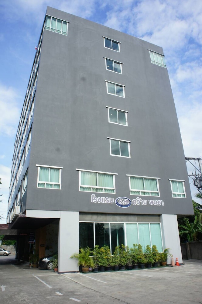 Km Kwanphayao Hotel 2/50