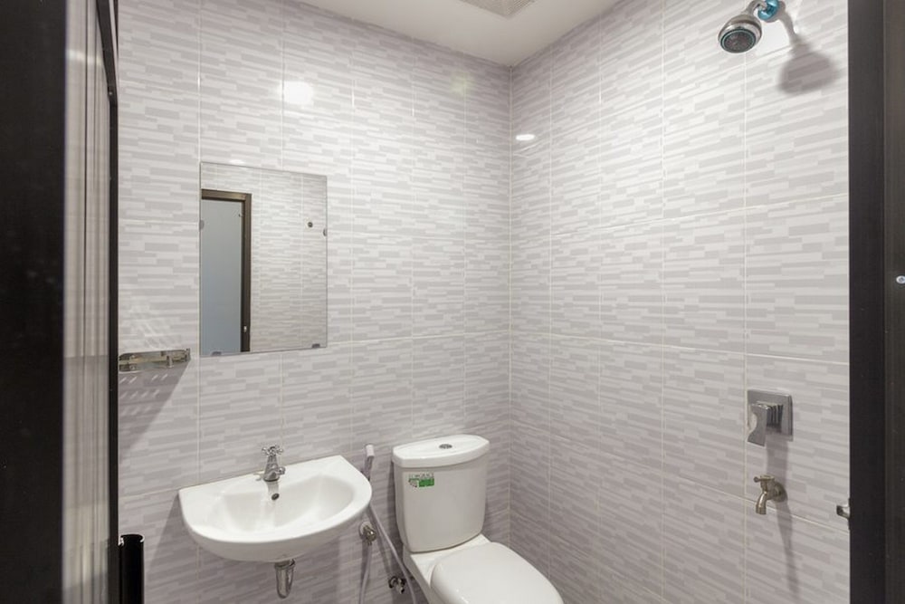 Hotel O Rappocini Near Rsia Paramount 45/45