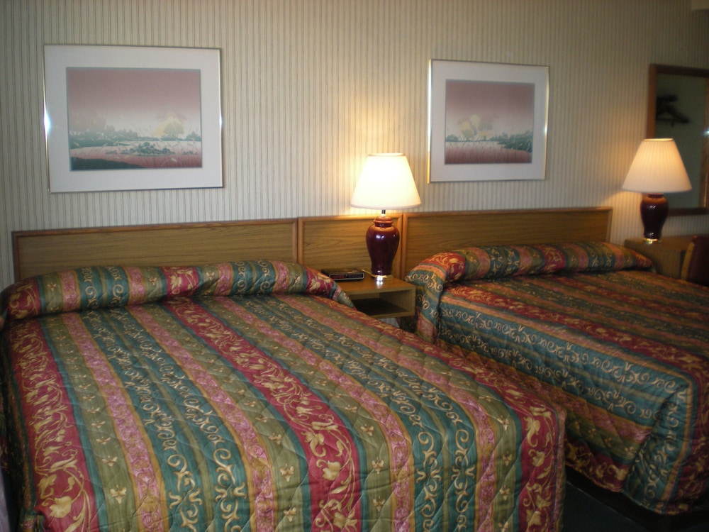 Coastal Breeze Inn Morro Bay Ca 39/47