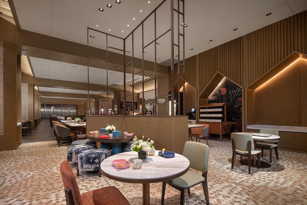 Crowne Plaza CHONGLI RESORT 49/69