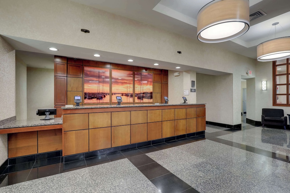 Drury Inn & Suites Charlotte Northlake 5/50