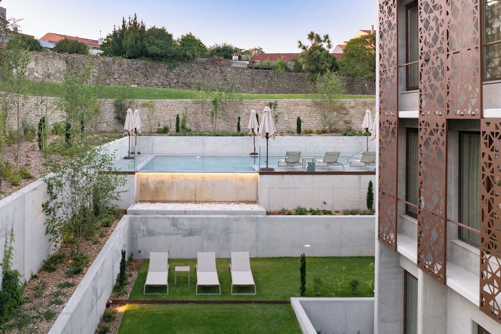 INNSiDE by Melia Braga Centro 66/71