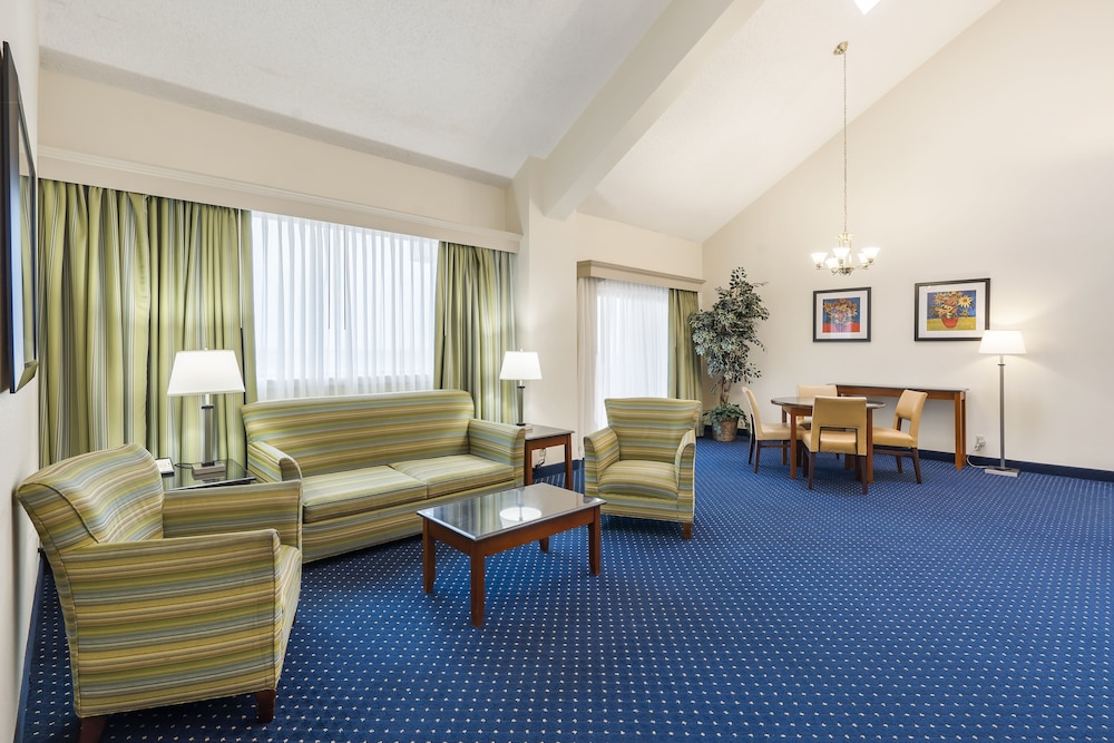 Thousand Hills Resort Hotel 34/50