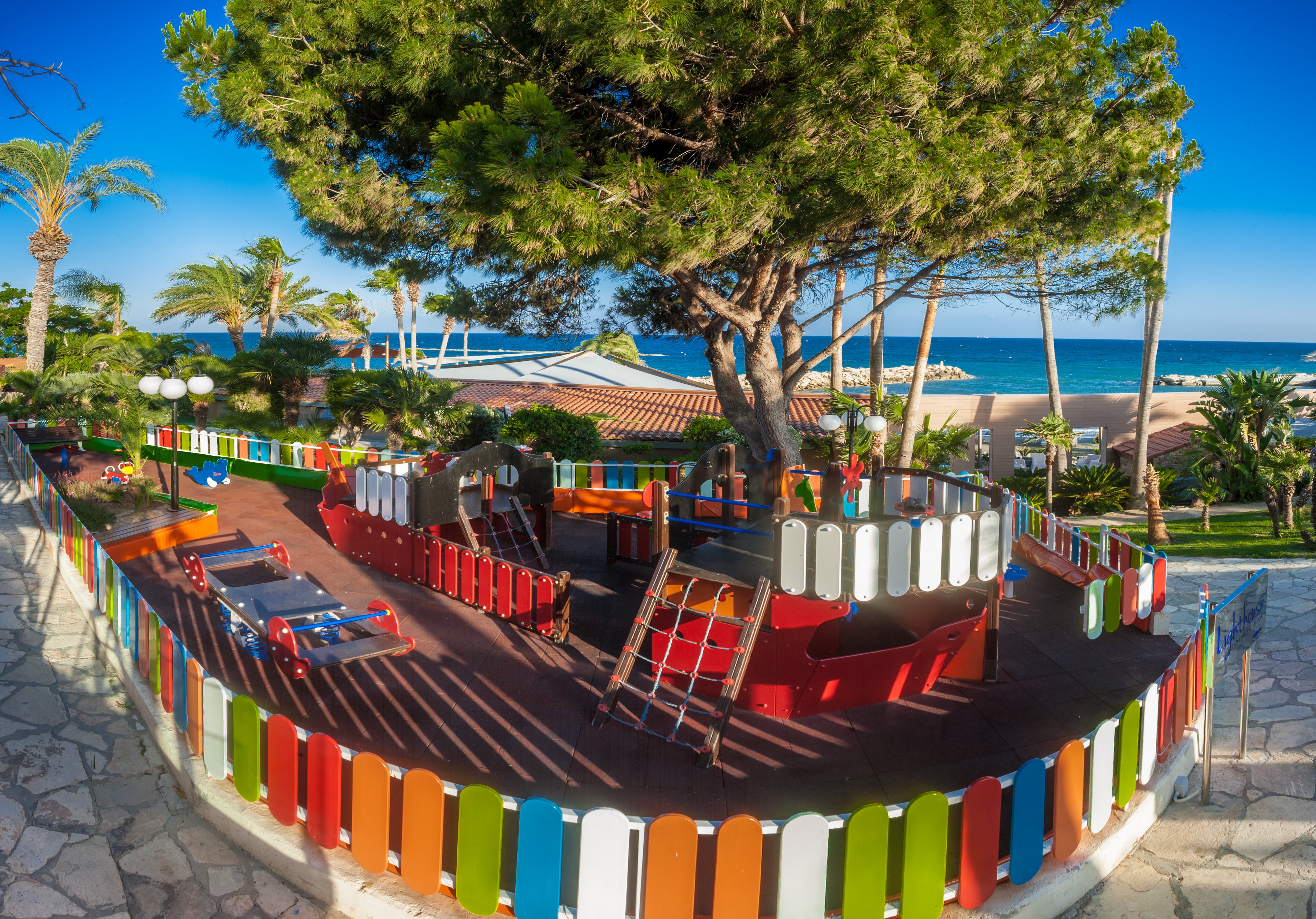 Amathus Beach Hotel Limassol 67/85