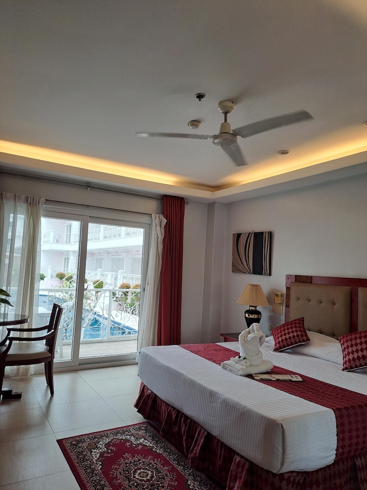 Wild Orchid Resort 21/83