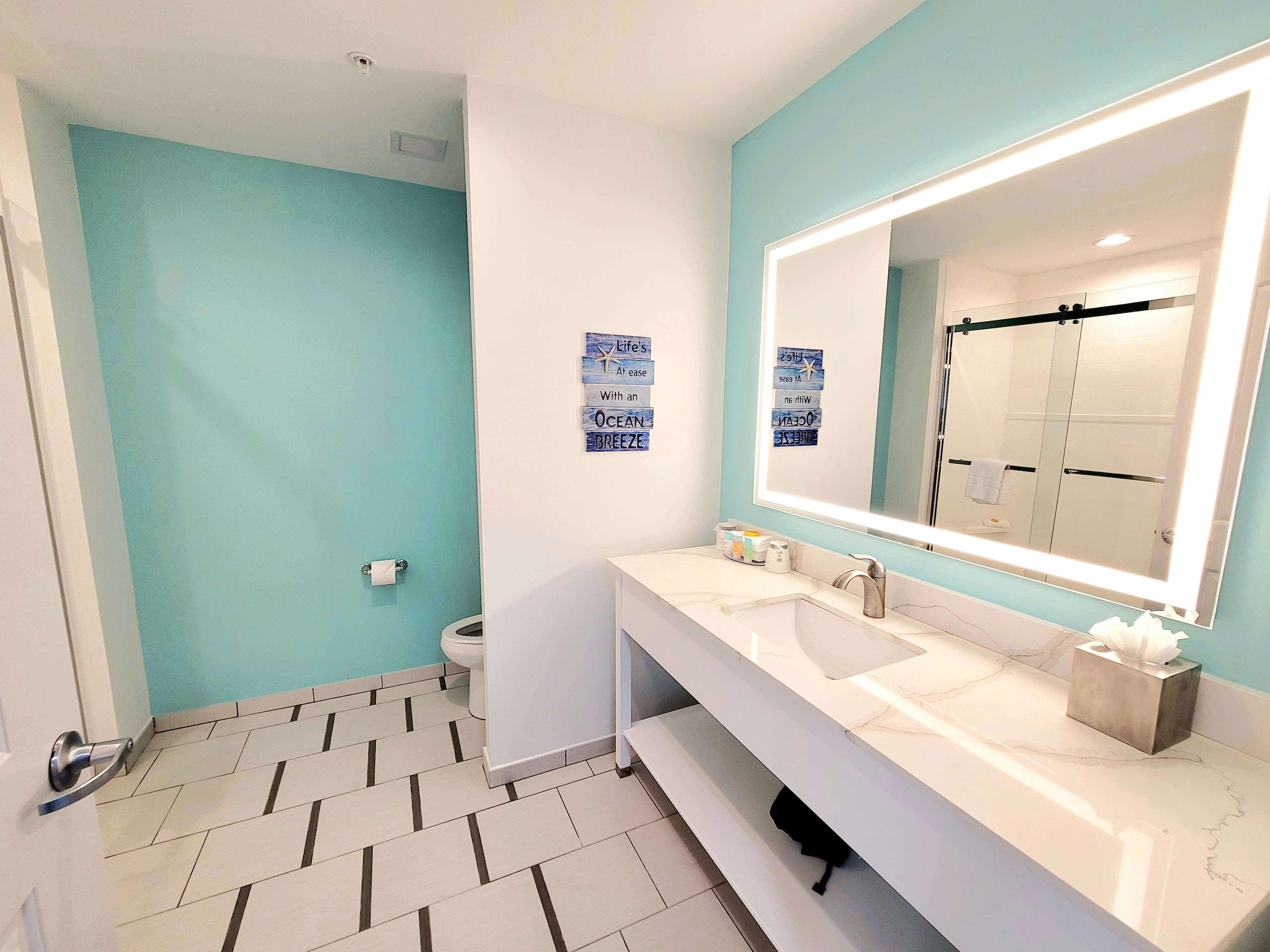 ChartHouse Clearwater Beach Marina Hotel 65/67