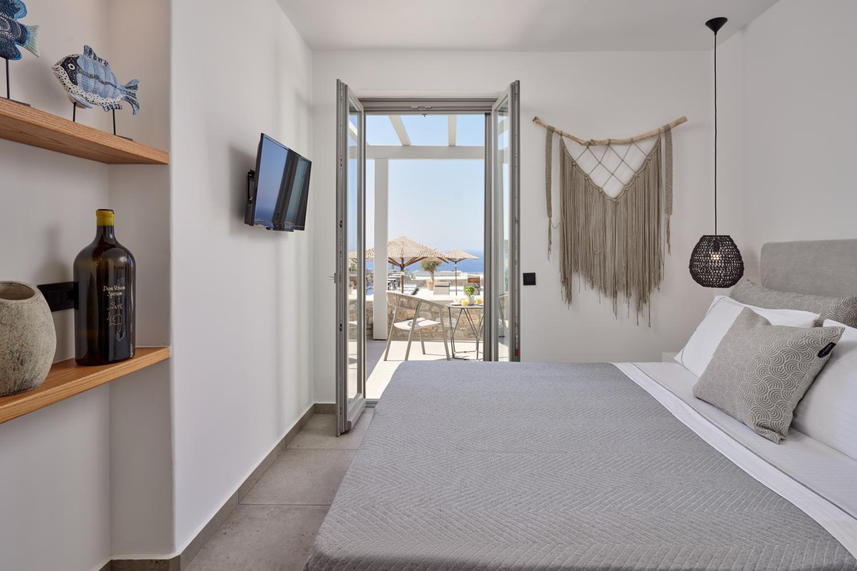 DOUBLE BED, SEA VIEW