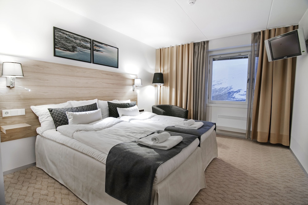 Hotell Fjallet 8/50