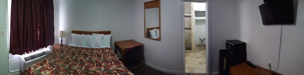 Lamesa Motel 9/15