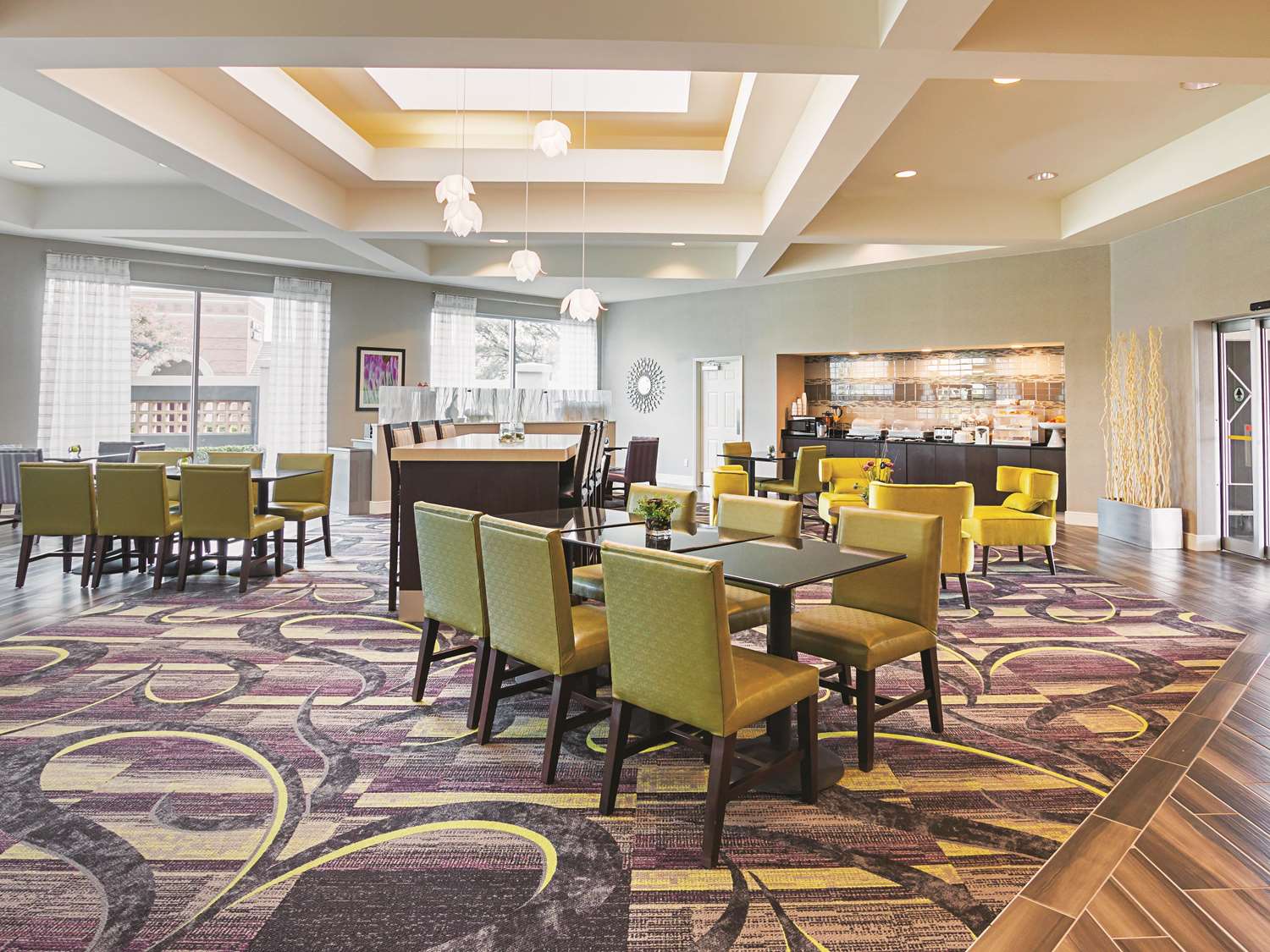 La Quinta Inn & Suites by Wyndham Fort Worth City View 27/48