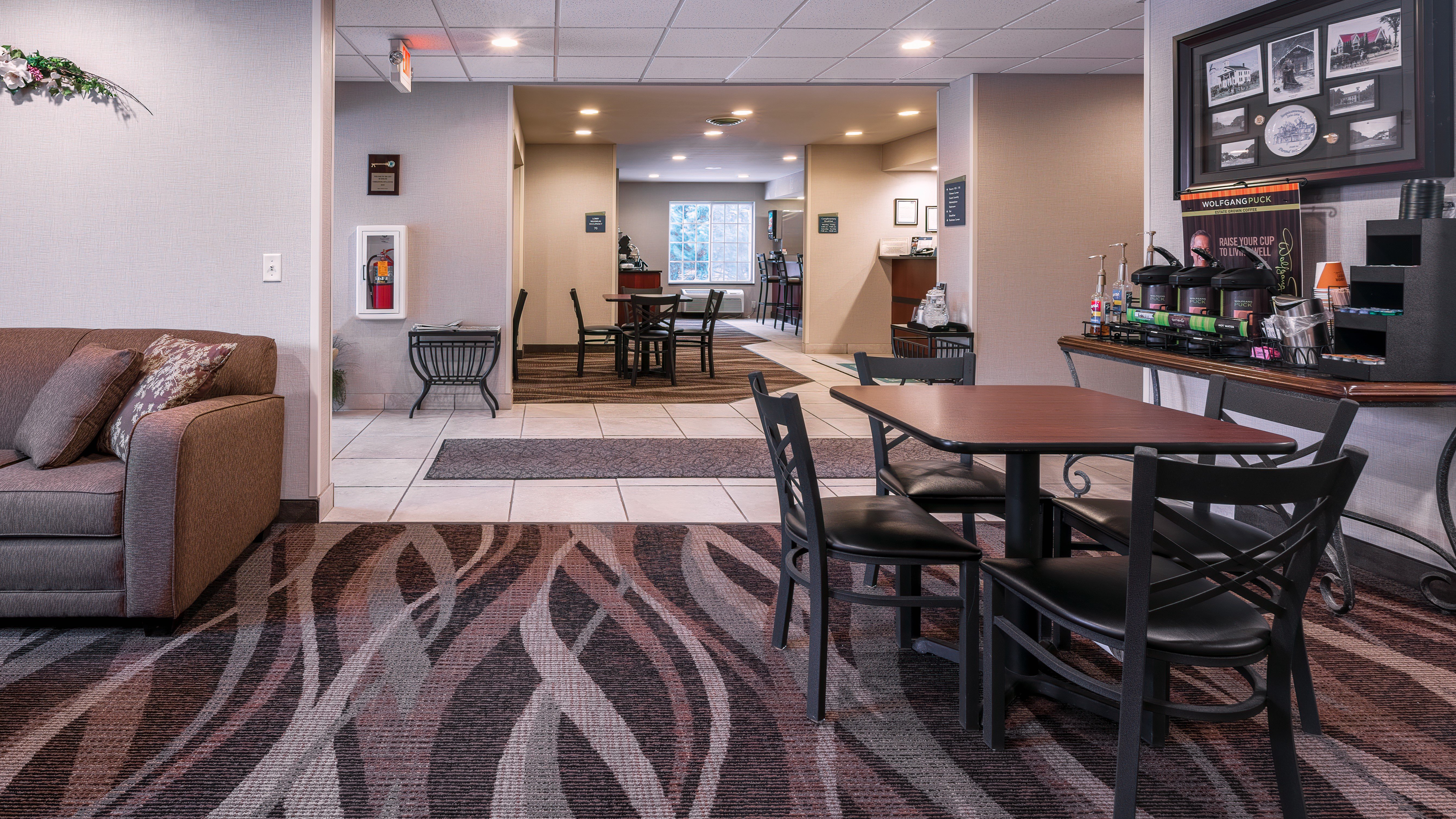 Cobblestone Inn & Suites Durand 37/45