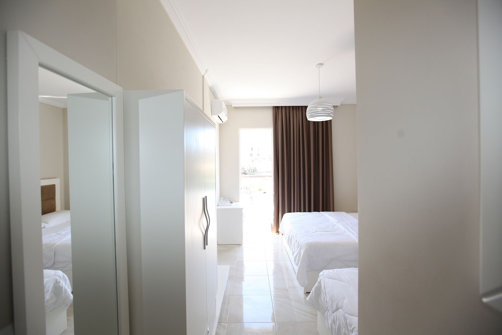 Hotel Mare 12/50