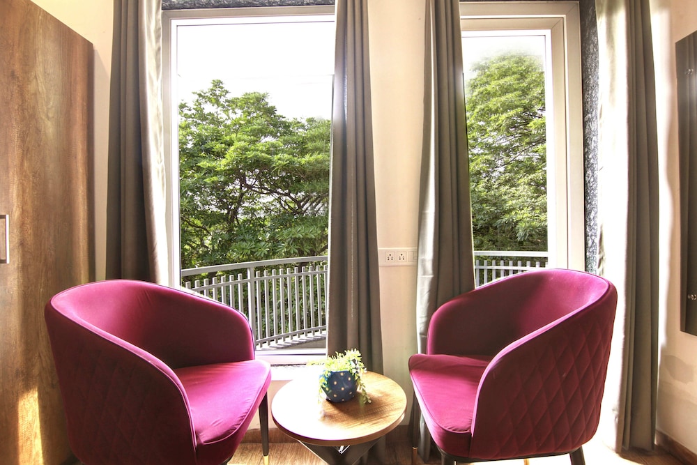 Saltstayz Hotel Huda City Center 22/49