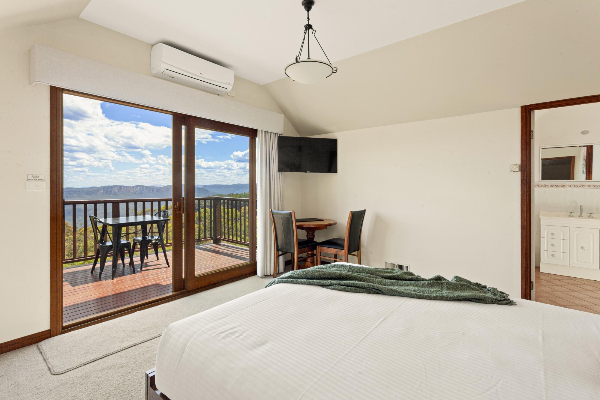 Loft, Suite