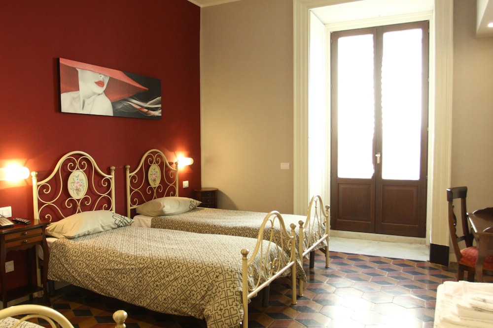 B&B Suite Cutelli 8/50