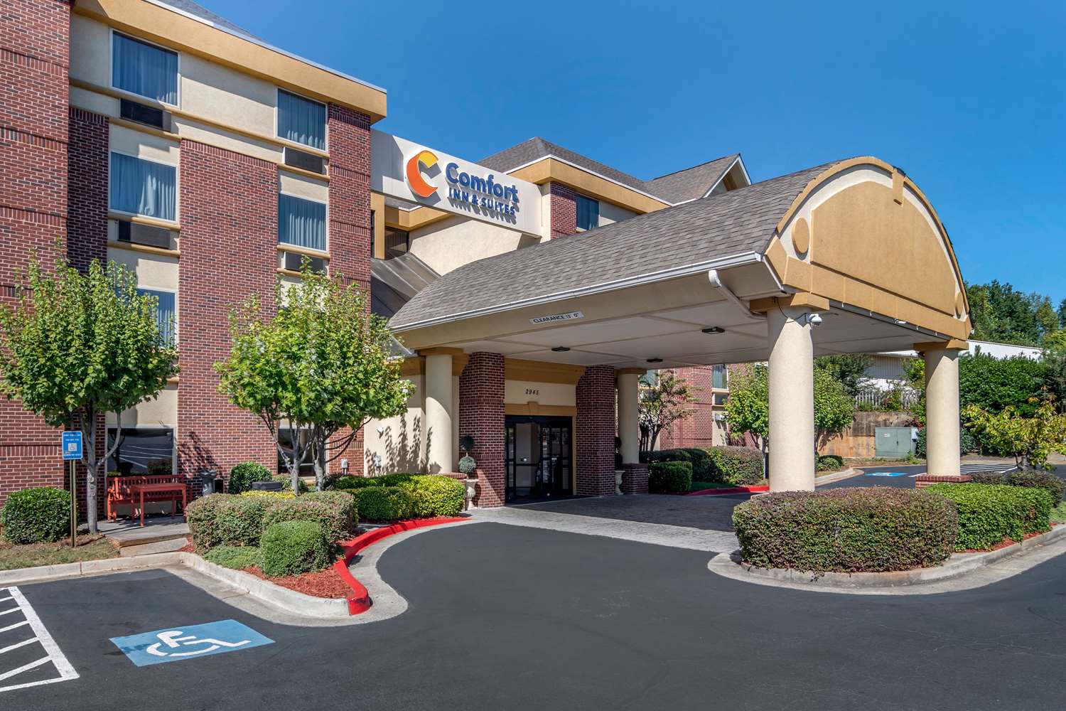 Comfort Inn Suites Suwanee Sugarloaf 36/36